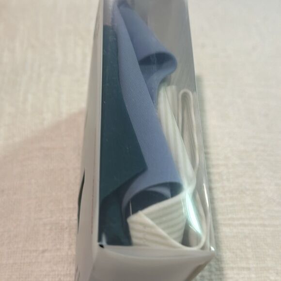 Lululemon InvisiWear Mid Rise Thong Underwear 3 Pack size Small NWT - Picture 3 of 5